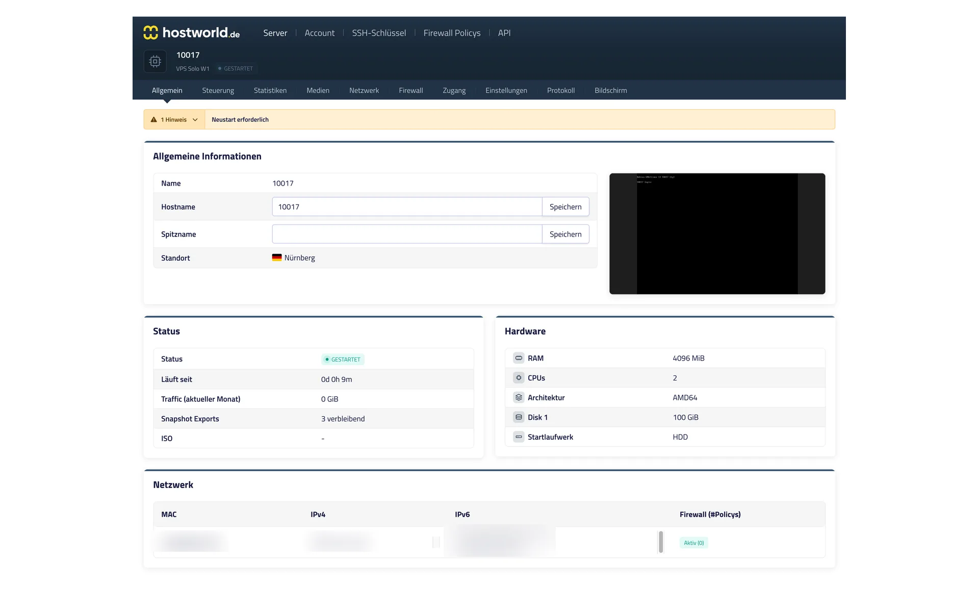 Detail view of a server in the Server Control Panel with a screen preview, status, hardware data, and network details